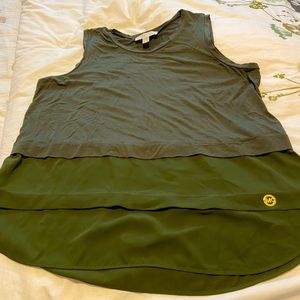 Green olive top